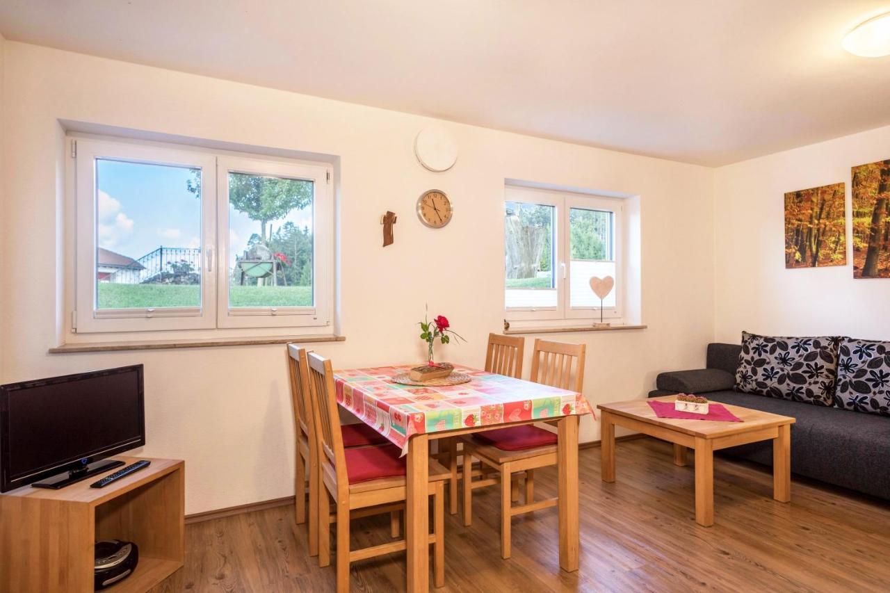 Ferienhof Weber Wohnung Fichte Neukirch  Exterior foto
