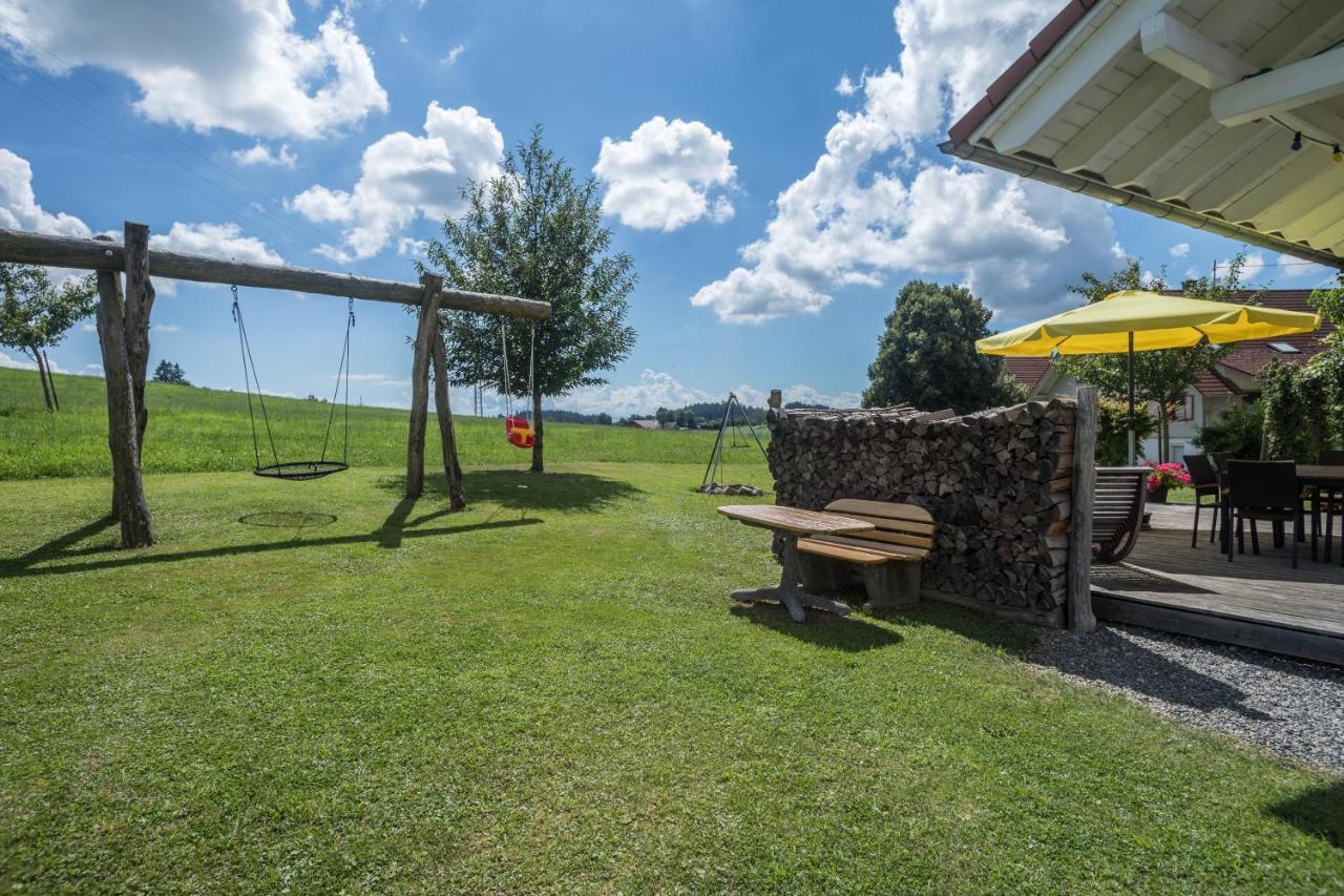 Ferienhof Weber Wohnung Fichte Neukirch  Exterior foto