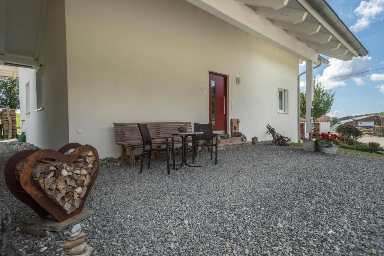 Ferienhof Weber Wohnung Fichte Neukirch  Exterior foto